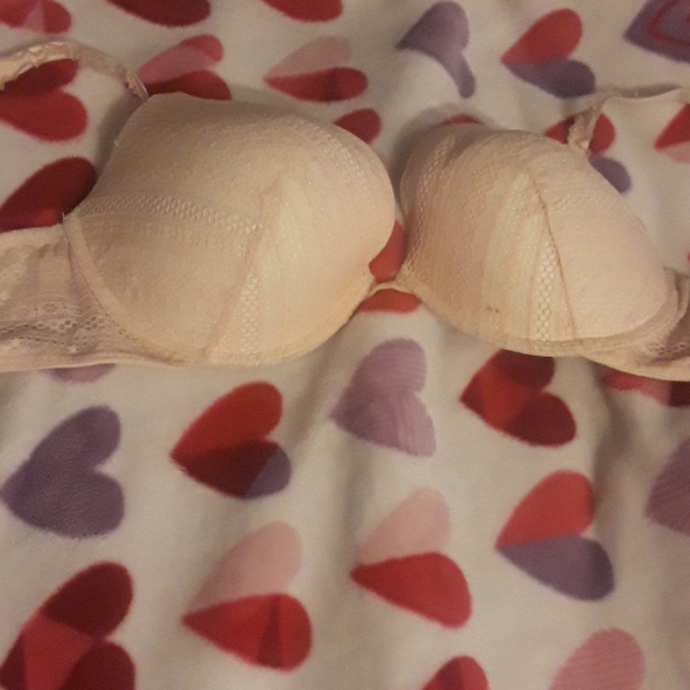 Victoria Secret push up bra 38D